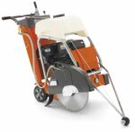 oranssi HUSQVARNA FS 413 TIE- JA LATTIASAHA