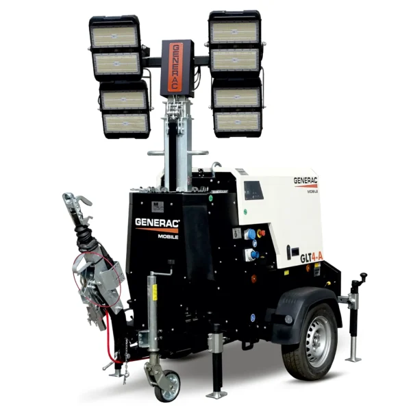 Generac GLT4-A – hinattava LED-valomasto kuljetusasennossa: neljä leveää LED-heitintä maston ala-asennossa, teleskooppimasto lukittuna, dieselgeneraattorirunko, jarrullinen aisapää, aisapyörä ja kääntyvät tukijalat.