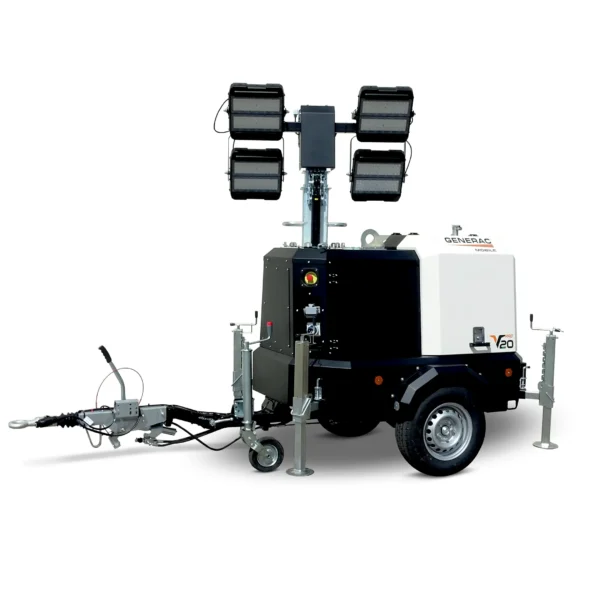 Generac V20 PRO – hinattava LED-valomasto kuljetusasennossa: neljä LED-heitintä maston ala-asennossa, hydraulinen teleskooppimasto lukittuna, dieselgeneraattorirunko, jarrullinen aisapää, aisapyörä ja säädettävät tukijalat.